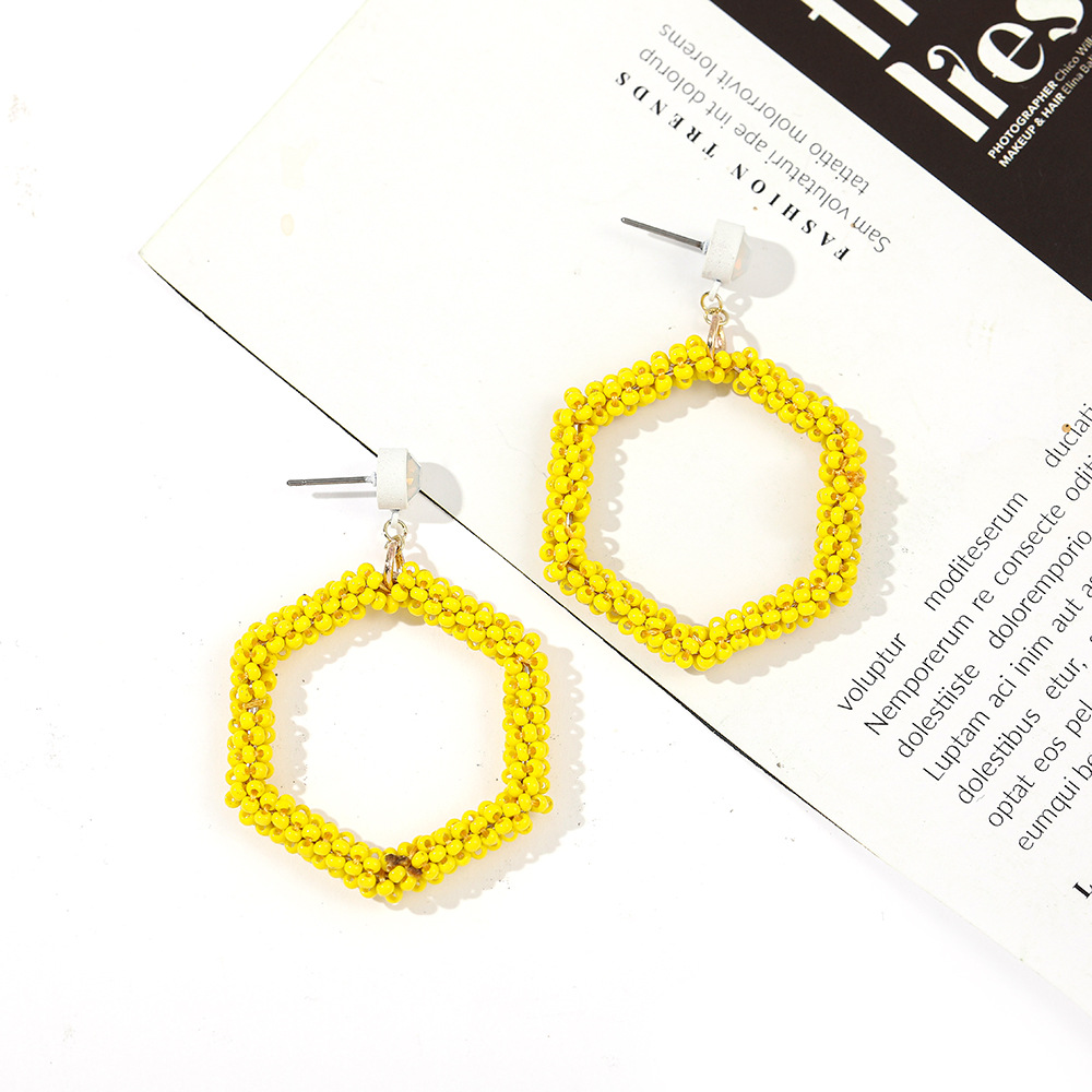 Boucles D&#39;oreilles Hexagonales En Perles De Couleur Bonbon Créatives display picture 10