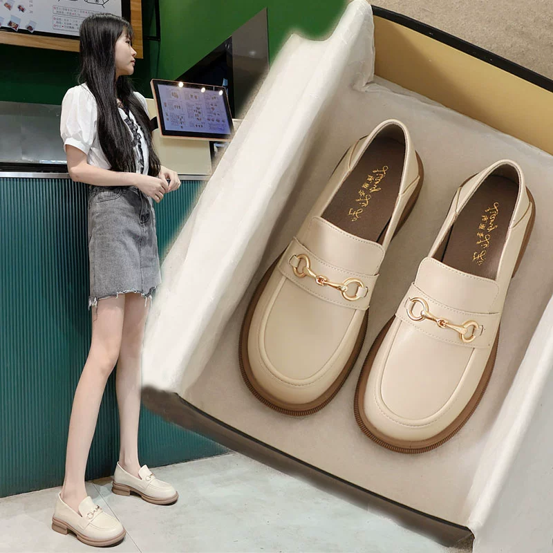 Маленькие кожаные туфли на толстой подошве женские весенние и осенние 2025 новые дикие юбки