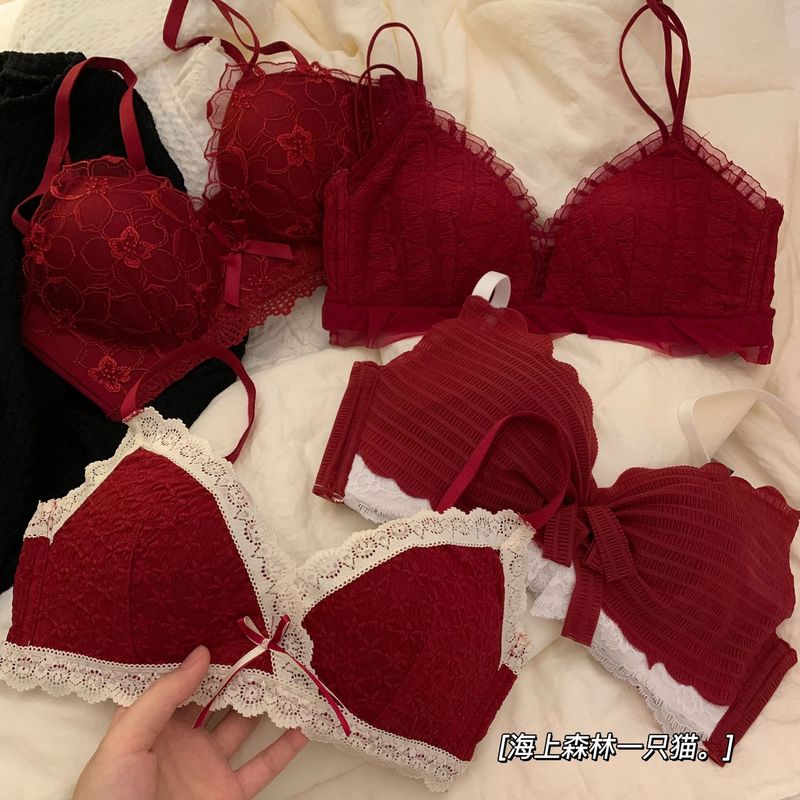 Benmingnian Underwear Women's Red Rabbit Year Transporter Small Chest Gathering Sexy No Steel Ring Wedding Bride Bra suit