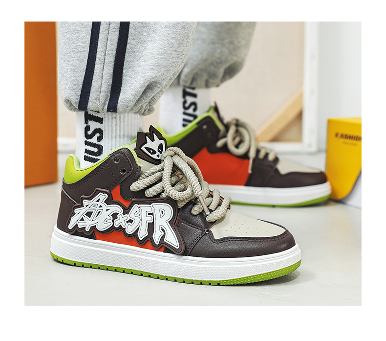 新益美 板鞋男新款小恶魔潮鞋运动时尚休闲高级板鞋