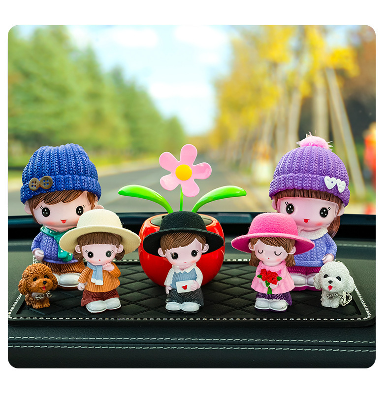 Family Portrait Doll Car Decoration Creative Cute Male and Female Car Supplies Couple Doll Car Interior Car Ornaments