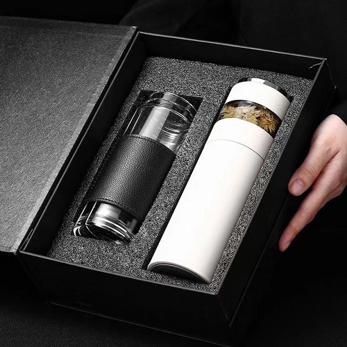 Gift high-end gift box tea and water separation thermos cup 316 stainless steel large capacity men's tea cup wholesale