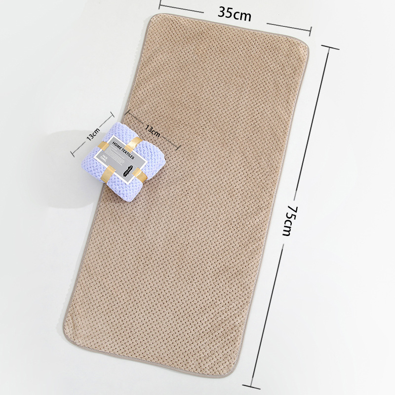 Wholesale warp-knitted coral fleece pineapple-patterned edging square tie card absorbent towel wedding gift favor wedding decoration welcome back gift for guests