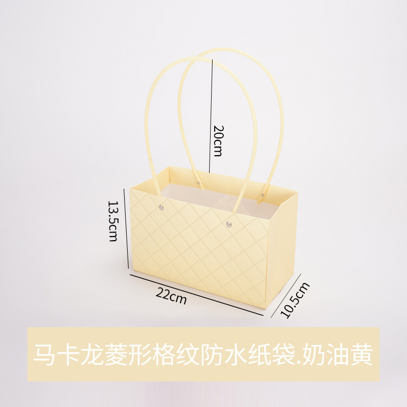 Bolsa de arreglos florales de papel kraft, paquete de ramo, caja de mano al por mayor, floristería, arte floral, material de embalaje de bricolaje, bolsa de mano de flores