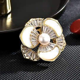 新款韩系奢华优雅淡水珍珠贝母山茶花复古防走光丝巾扣大衣胸针两