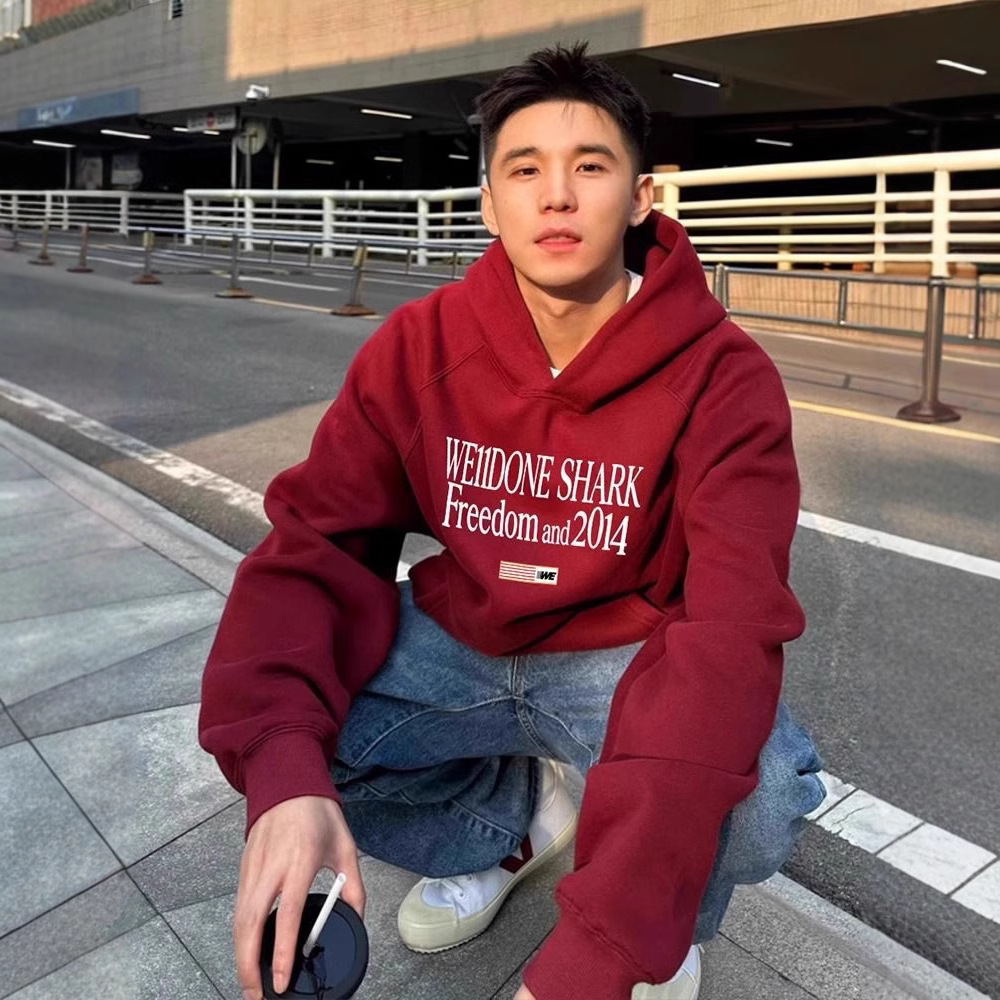 미국 복고풍 빨간 편지 양각 커플 스웨트 재킷 남성과 여성을위한 가을 및 겨울 느슨한 캐주얼 올 매치 기모 탑