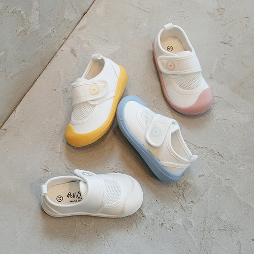 Spring and Summer Children's Breathable Mesh Canvas Shoes for Kindergarten Indoor White Sneakers for Boys and Girls 2-7 Years Old