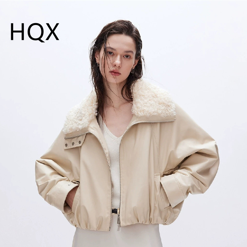 Vintage Hong Kong Style Imitation Lamb Wool Padded Leather Coat Women's Winter 2025 New Style Thickened Elegant Bearer Coat