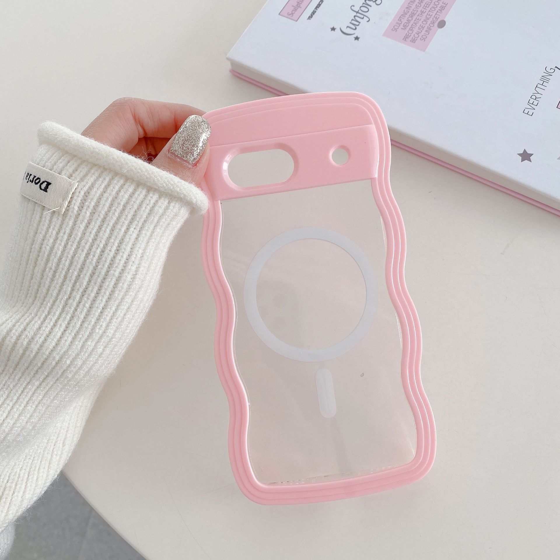 Magnetic Wave Pattern Transparent Case For Google Pixel 9 9 Pro_voghion.com