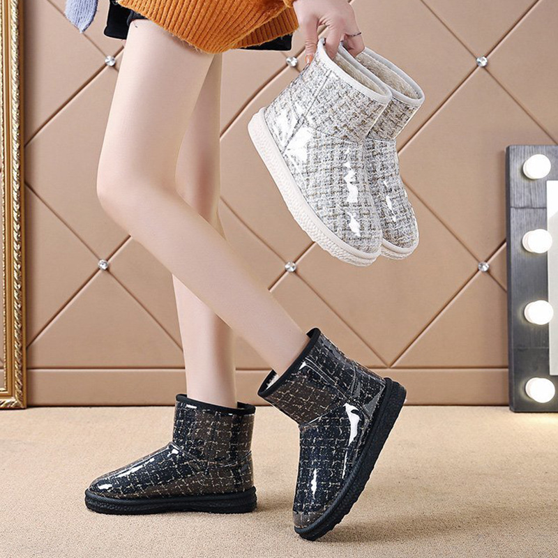 Botas de nieve de moda para mujeres nuevos zapatos de algodón de nieve antideslizantes impermeables gruesos con forro polar para mujeres