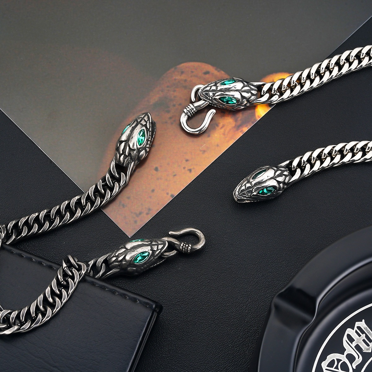 Green-eyed Snake Bracelet For Men In Titanium Luxury Style_voghion.com
