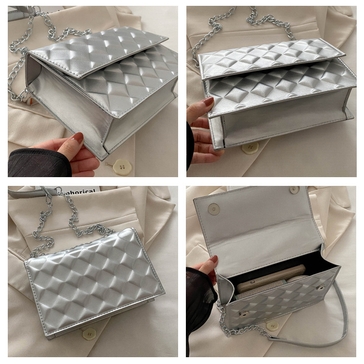 The 2024 autumn new embossed diamond-shaped single-shoulder crossbody bag with a chain design is a niche, fashionable, simple and retro small square bag undefined