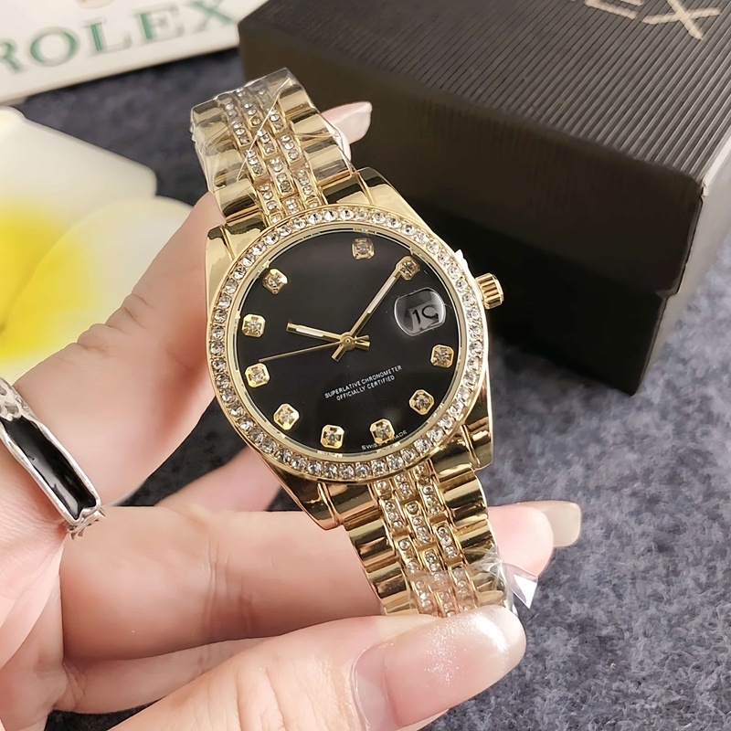 Watches with a Retro Fashion Style, Simple and Elegant Design, Suitable for the Workplace, Couple's Watches with Quartz Movement, Calendar Feature, High Aesthetic Value, and Diamond-Encrusted Couple's Watches