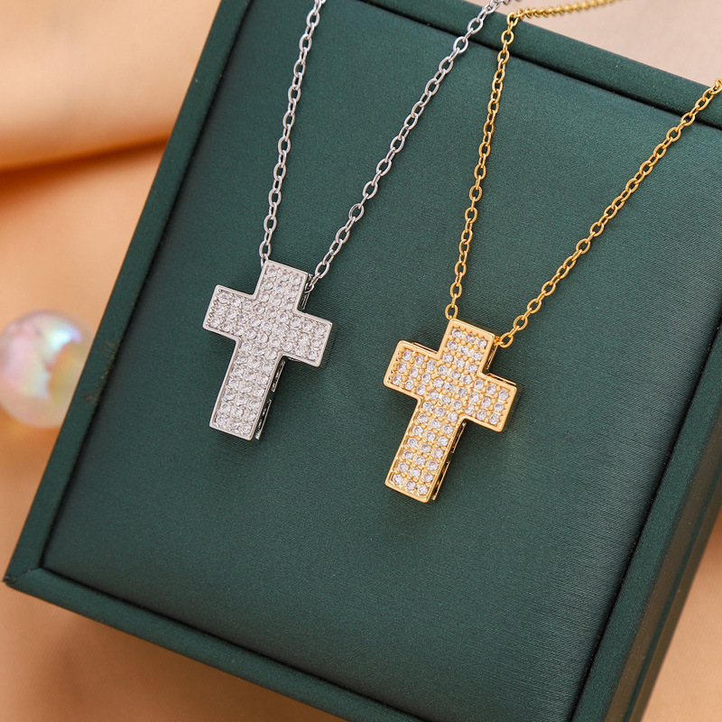 Titanium Steel Casual Simple Style Cross Plating Pendant Necklace display picture 5