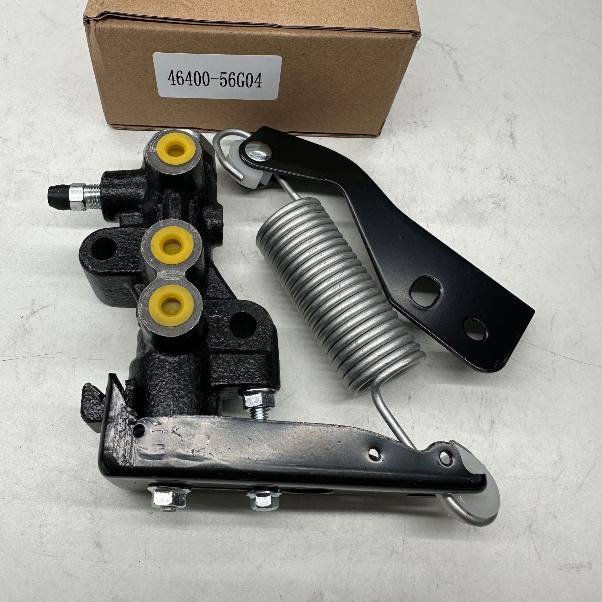 Suitable for Nissan D21 Brake Load Sensing Valve Proportional Valve 46400-56g04 4640056g04