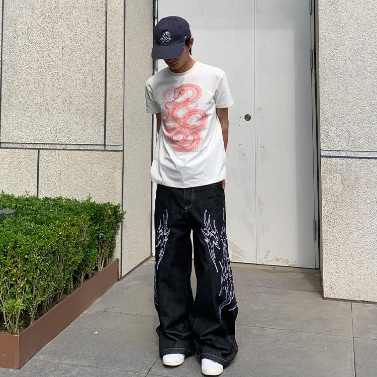 American-style street wide-leg jeans, hip-hop straight-leg skateboard pants with unique design and embroidery, Y2K sub-length pants for men and women