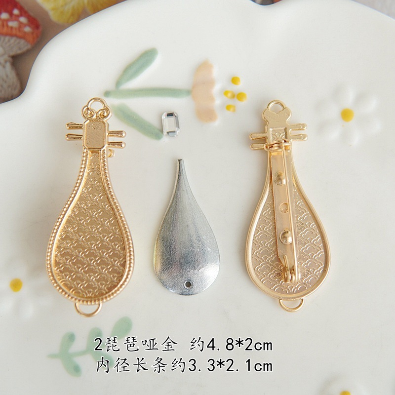 宋锦蓝染布手染布刺绣布底托合金饰品古乐器天鹅仙鹤蜻蜓胸针款|undefined