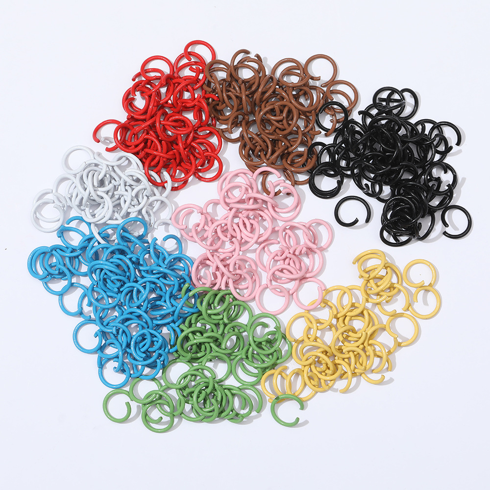 Suministro directo de fábrica bricolaje pintura metal llavero C anillo de color abierto anillo único anillo de conexión hecho a mano anillo colgante material lote