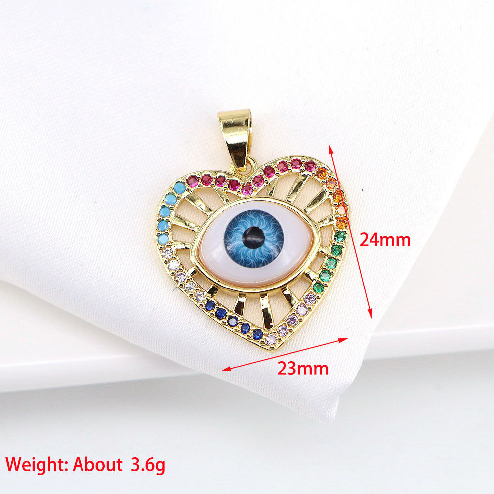 Nouveau Pendentif En Forme De Coeur Yeux Du Diable Collier De Zircon Incrusté De Cuivre En Gros display picture 1