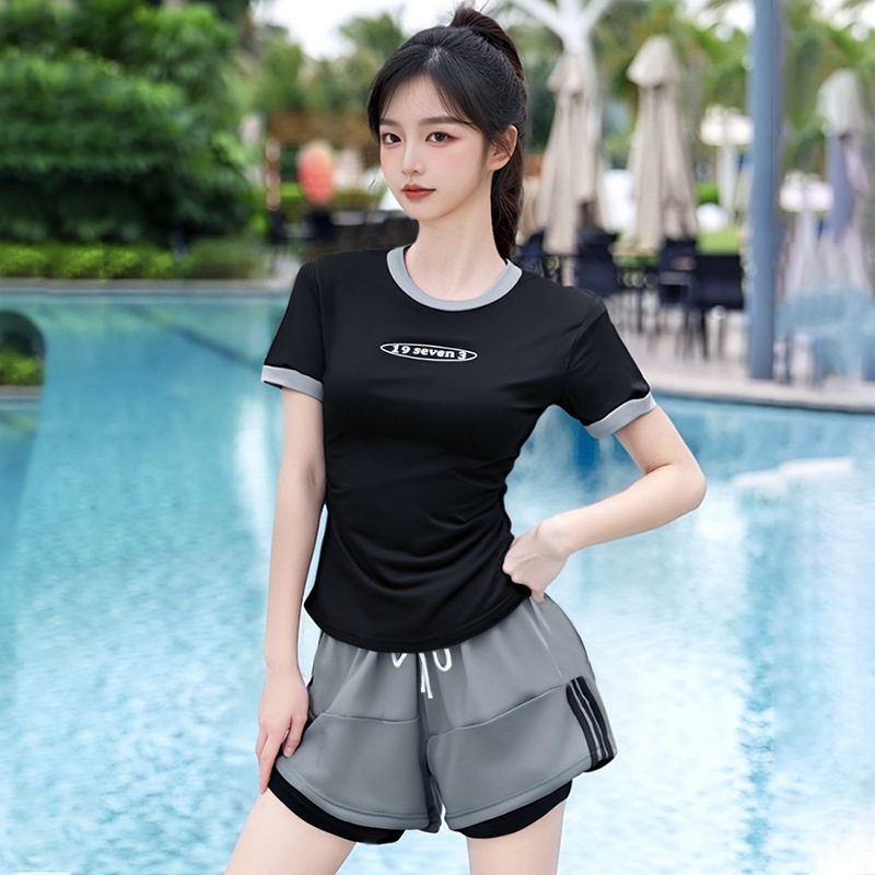 Traje de baño femenino Estudiante conservador de dos piezas piscina dividida adelgazamiento vientre cubierta Delgado traje de baño deportivo traje de baño al por mayor