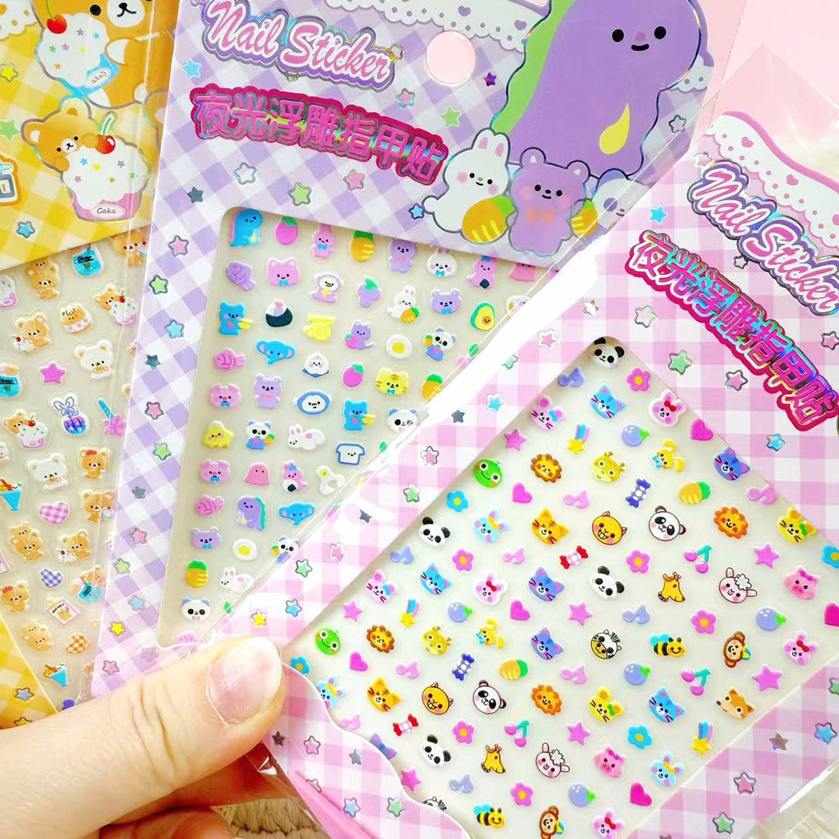 Super comercial original 3d pegatinas de uñas tridimensionales dibujos animados regalo de niña pegatinas de uñas pegatinas de uñas en relieve luminosas