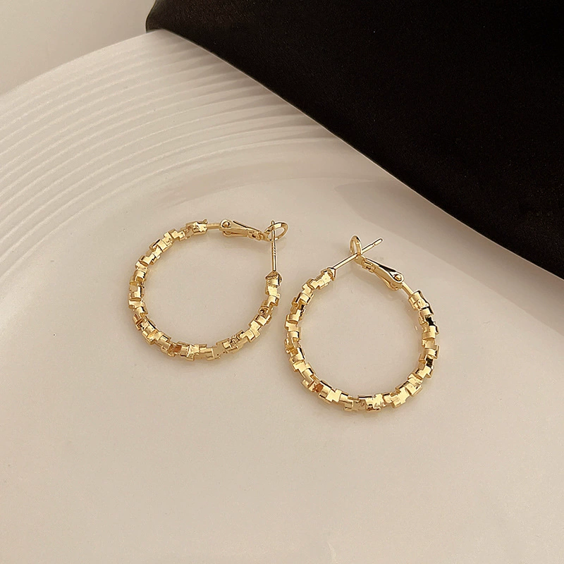 Earrings silver‑needle, simple elegant designs, lightweight, multiple styles and colors