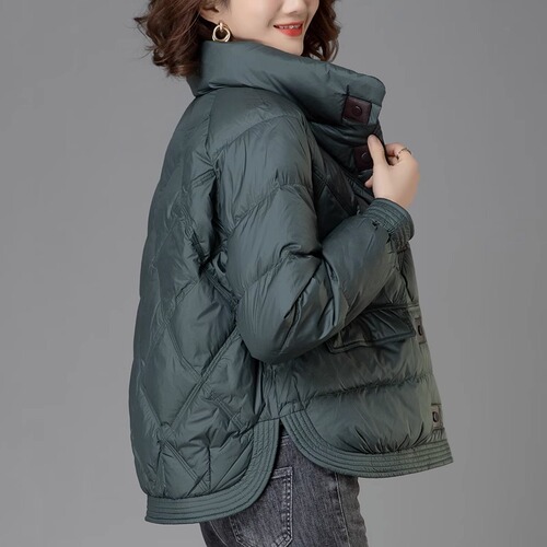 chanel style down cotton coat for women's new short winter dress fashionable Western-style light and light mother's small warm coat
