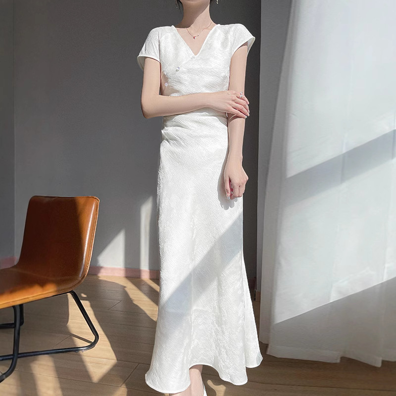 New Chinese-style Women's Clothing, National-style Satin Cheongsam V-neck Dress, Summer 2025 New Model, Slimming And_ecoleips.com