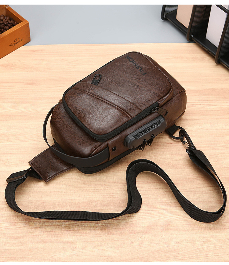 Men's chest bag, casual water-repellent single-shoulder crossbody bag, men's high-end outdoor travel bag, cycling bag, storage bag undefined