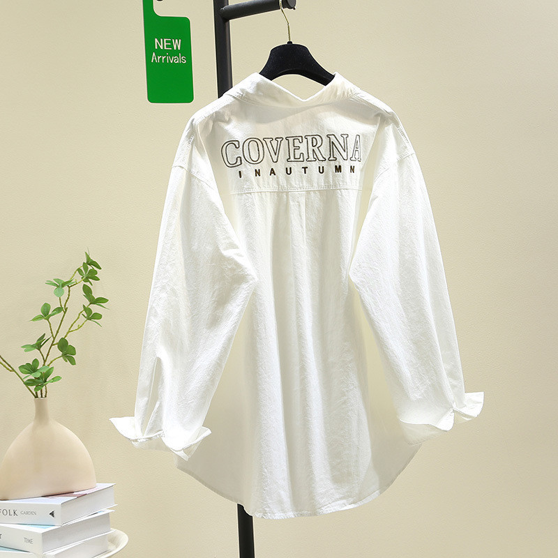 女性用の夏の薄い高品質コットンシャツ、ファッショナブルな刺繍入りのゆったりとした多用途の女性用のアウターウェア用のミドル丈の新しいシャツ|undefined
