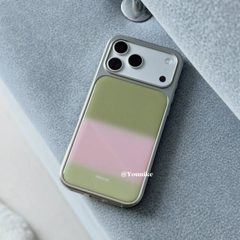 Korean-style winter fashion accessory with pink and green color scheme suitable for iPhone 17 Pro/17 Pro Max protective case Korean-style winter fashion accessory with pink and green color scheme suitable for iPhone 17 Pro/17 Pro Max protective case