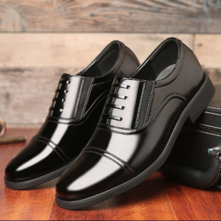 2025 Spring and Autumn Patent Leather Business Formal Three-Section Leather Shoes Men's Versatile Professional Business Men's Wedding Shoes Slip-On Leather Shoes