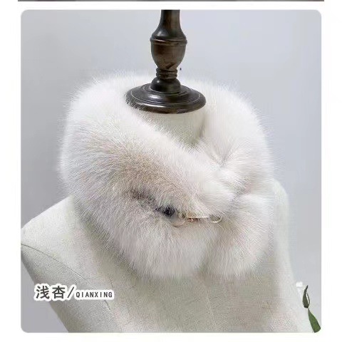 Светлый абрикосовый цвет