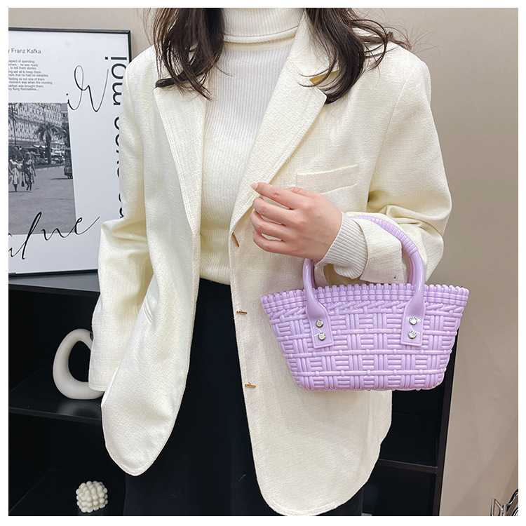 2025 New trendy and versatile crossbody mini vegetable basket jelly bag, fashionable hand-held woven bag, mini tote women's bag undefined