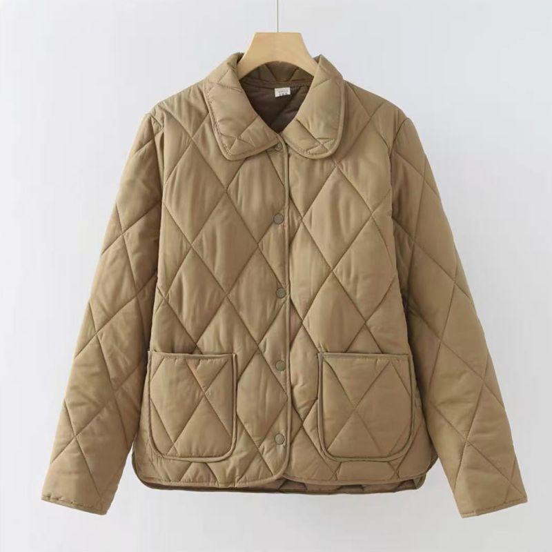 Autumn and winter middle-aged and elderly women's versatile lightweight quilted cotton jacket with a turn-down collar, thickened short warm cotton coat, cross-border outerwear Autumn and winter middle-aged and elderly women's versatile lightweight quilted cotton jacket with a turn-down collar, thickened short warm cotton coat, cross-border outerwear