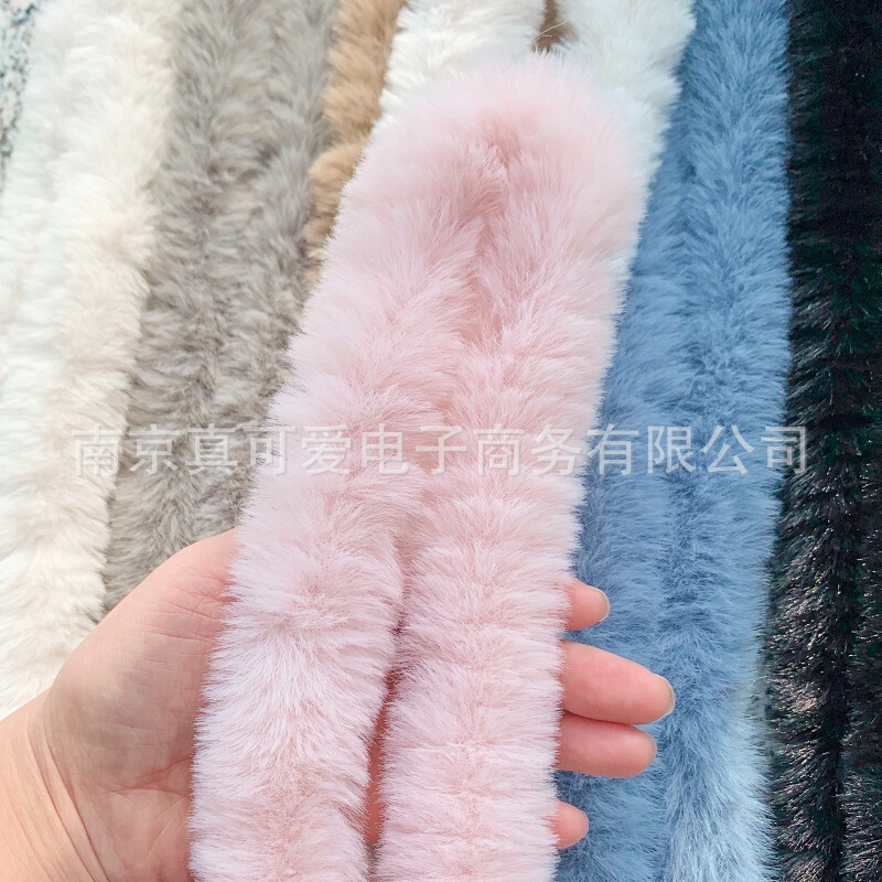 High-Quality 40mm Large Rabbit Fur Twist Stick Thick and Long Plush Tops Handmade DIY Twist Stick Finished Puppy Product