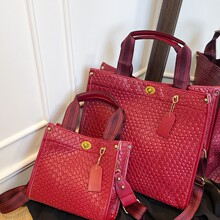 �r���n�����ṫ�İ��Iͨ�ڰٴ�����s�μ�б�������Ůʿ����