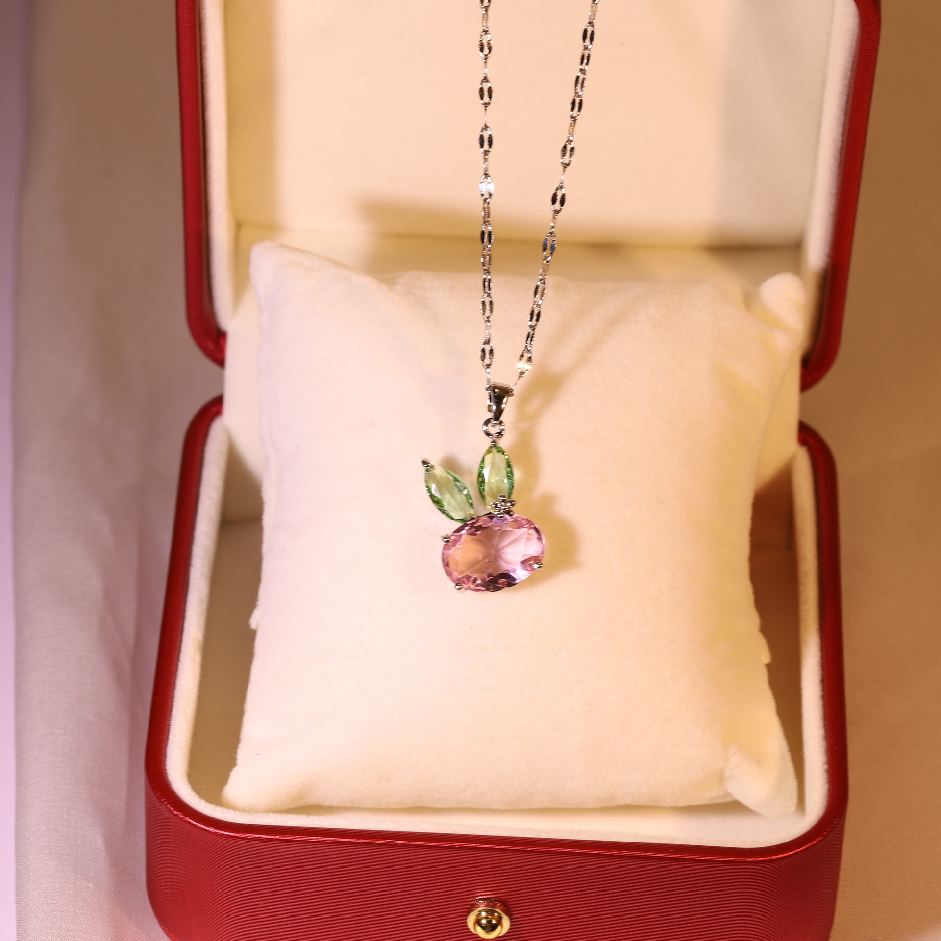 Fashion Rabbit Titanium Steel Copper Inlaid Zircon Pendant Necklace