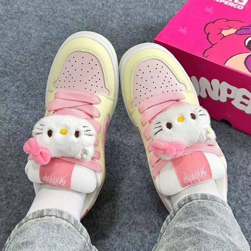 Zapatos de pan con diseño a juego de color amarillo-rosa original, zapatos casuales de estilo dulce de nicho para mujeres, zapatos de tablero de todo fósforo para fiestas de estudiantes