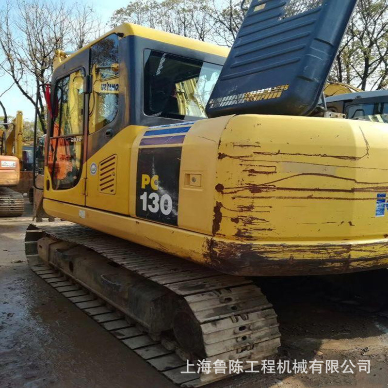 出售二手小松130挖掘机原装纯土方车价格优惠