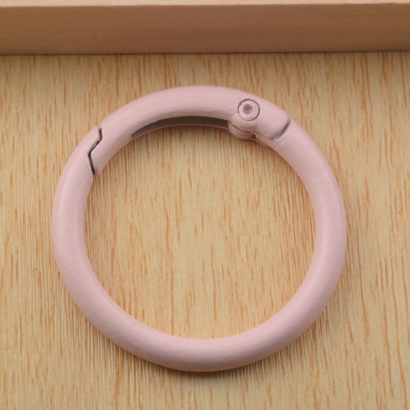 工場直販カラー塗装亜鉛合金スプリングコイル 33 ミリメートルスプリングコイル diy ペンダントキーホルダーアクセサリースプリング