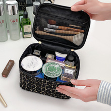 化妆包女士2023新款便携大容量手提化妆品收纳包时尚出门方便携带