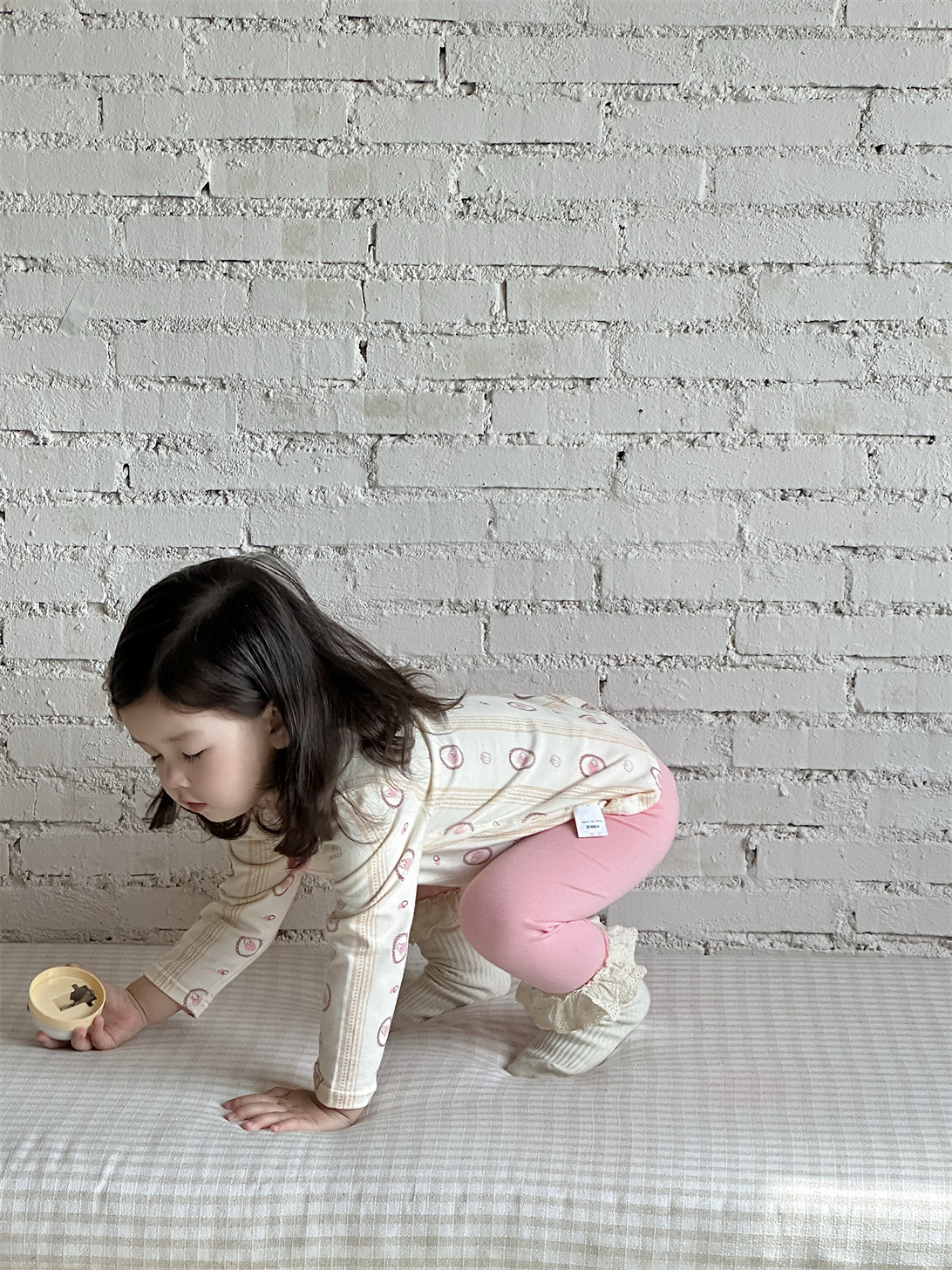 Pijamas infantiles de otoño conjunto de casa 2025 ropa de otoño ropa infantil coreana pijamas niñas ropa de hogar dos piezas