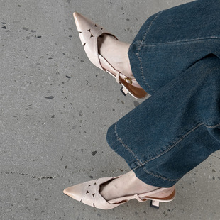 ��ʽ�Շ����^��ţƤ�U��2025�ļ����߸����^ȫ��Ƥ���^��՛�ЬŮ