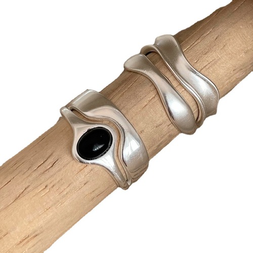 Sweet and Cool Double Black Elliptical Zirconia Ring for Women, Personality Fashion Hip-Hop Creative S925 Silver Open Finger Ring Trend