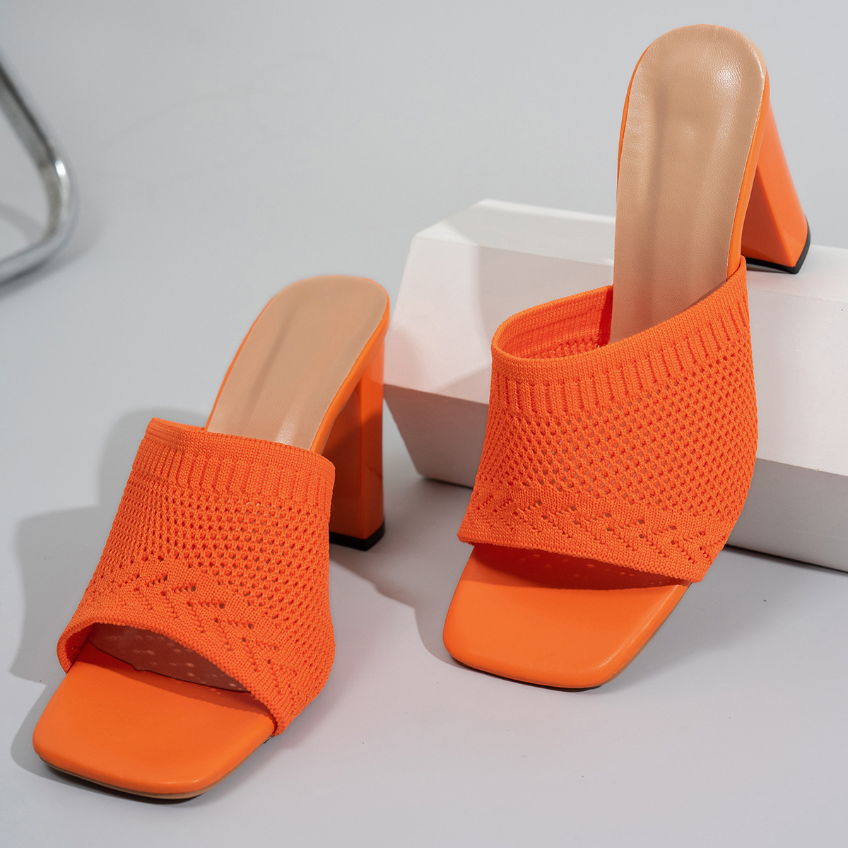 Large Size Outer Shoes 2026 New Summer Fashion Square Head Thick Heel High Heels Light Cool Slippers_voghion.com
