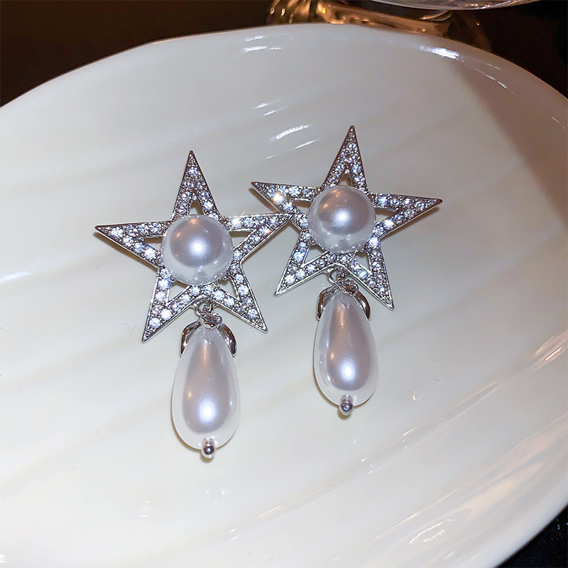 1 Pair Casual Elegant Lady Geometric Bow Knot Inlay Imitation Pearl Zircon Drop Earrings display picture 11