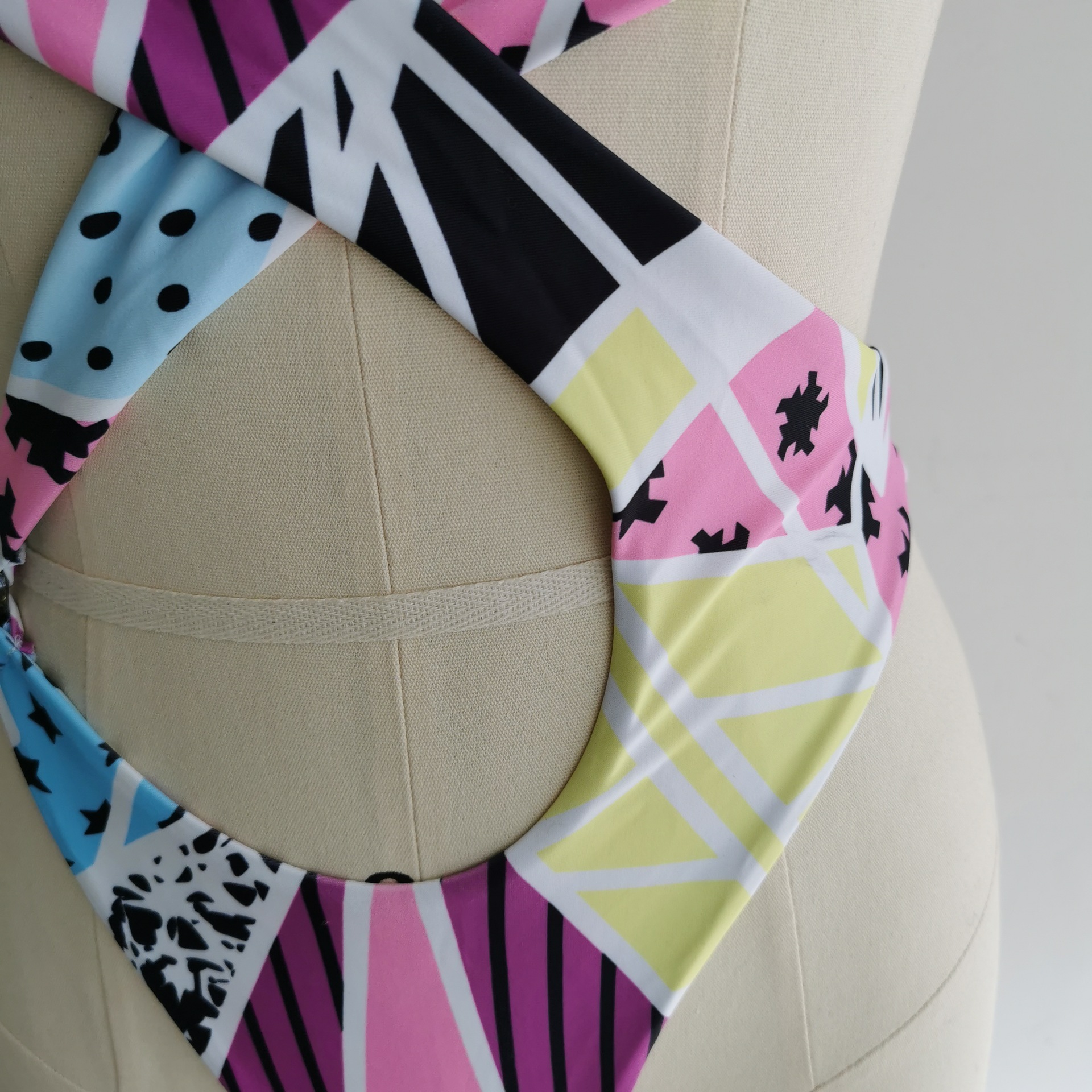 140g Weight Sleeveless Sleeve Length Pullovers Placket Type Nylon, Polyester Fabric Type Regular Top Length Bodysuit Tops Type 1 Piece Quantity Swimming Pool, Swimming Occasion Halter Neck Neckline Breathable Function Skinny Fit Type Solid Color Pattern Women'S Gender Fashion Style Women's Fashion Solid Color 1 Piece One Piece 5
