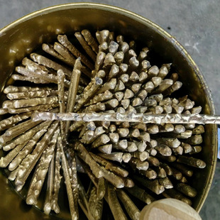 Highly Wear-Resistant Carbide Electrodes, Maces, Alloy Welding Particles for Milling Shoe and Shoe Straightener