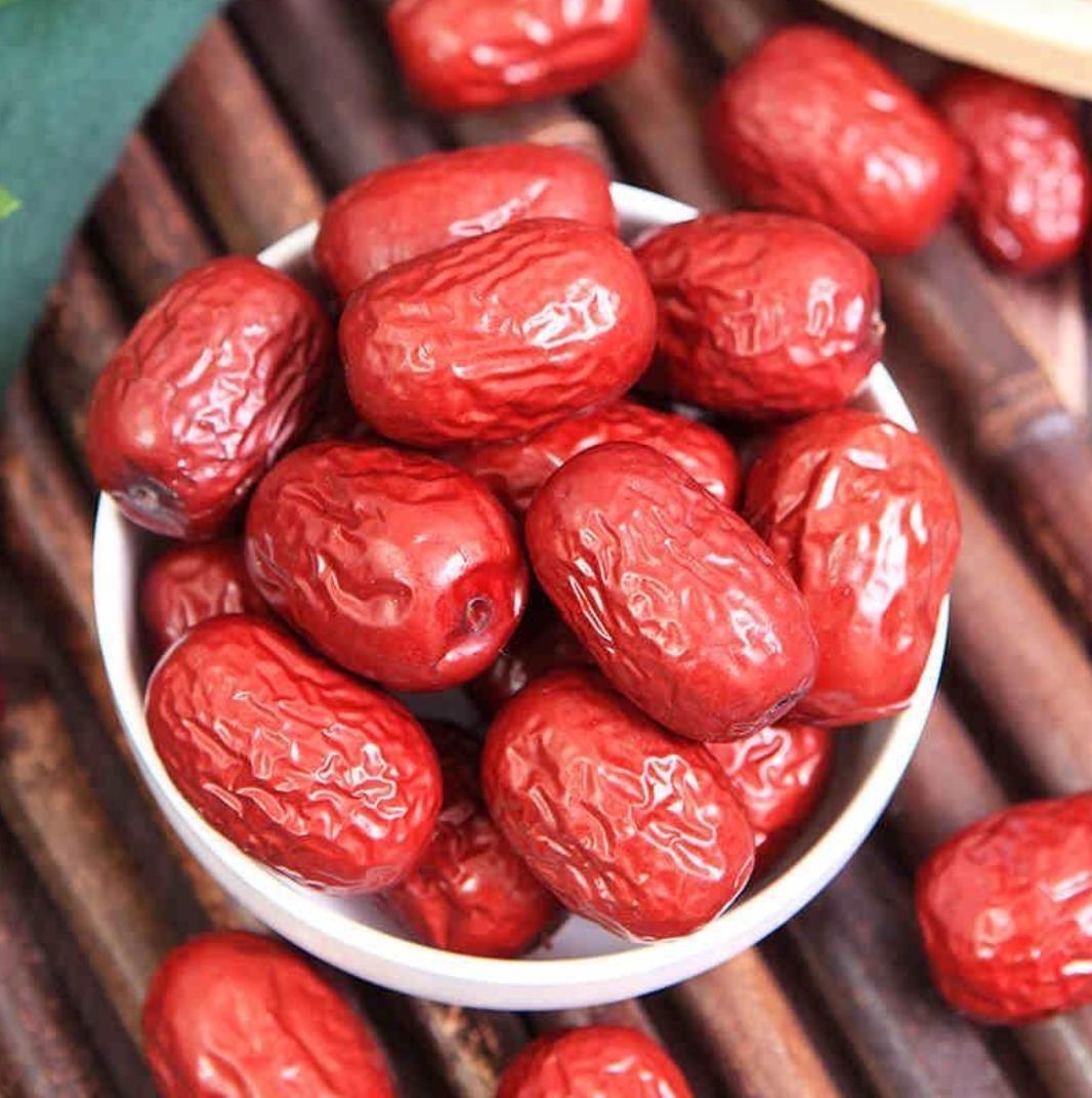 Dried Jujube Da Zao 500g Chinese Red Dates Whole Fruit Herbal Tea and Soup Ingredient quality and texture